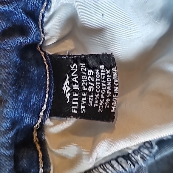 Savage Collection by Elite Jeans High Rise Distressed Jeans - Picture 6 of 6